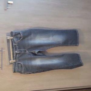 Maurices Cropped Jeans 16